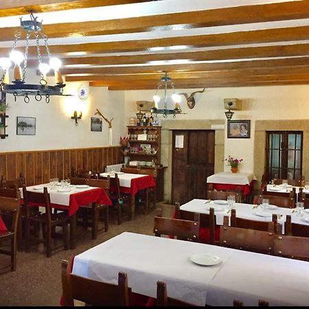 Hostal Restaurante El Chato El Barraco Extérieur photo